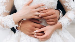 zaručničko prstenje ili vjenčano prstenje