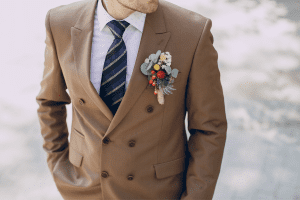 kupiti-ili-iznajmiti-vjencano-odijelo