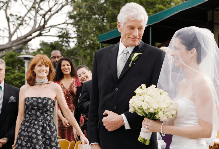 Što odjenuti na vjenčanje svoje kćeri?