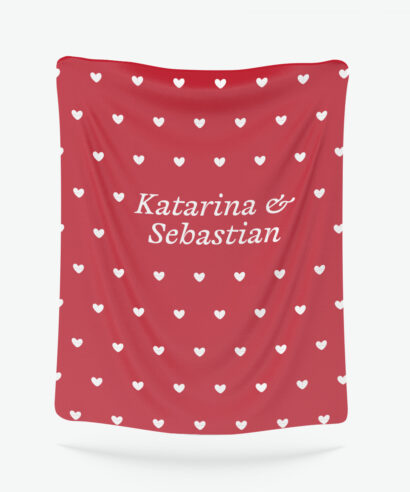 Mala personalizirana deka crvena Love Us in Red