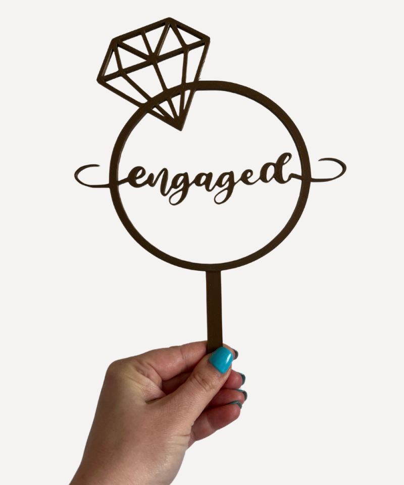 Toper za tortu ili fotografiranje "Engaged" - fotografija dva